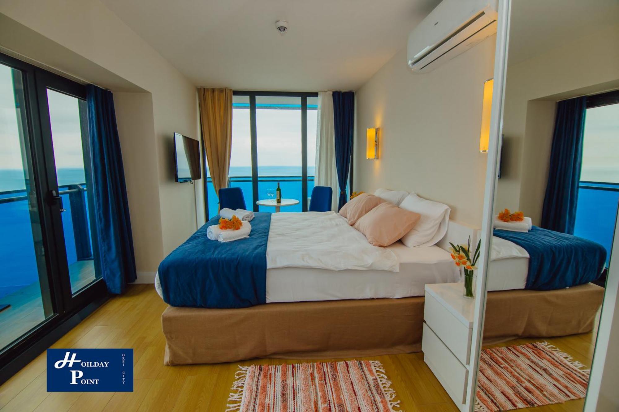 Holiday Point Orbi City Батуми Екстериор снимка