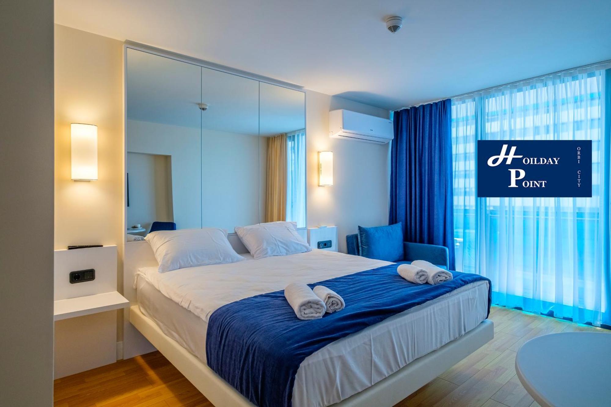 Holiday Point Orbi City Батуми Екстериор снимка