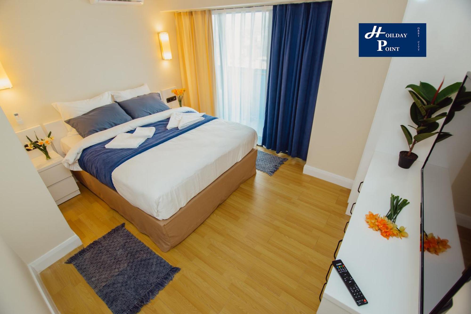 Holiday Point Orbi City Батуми Екстериор снимка