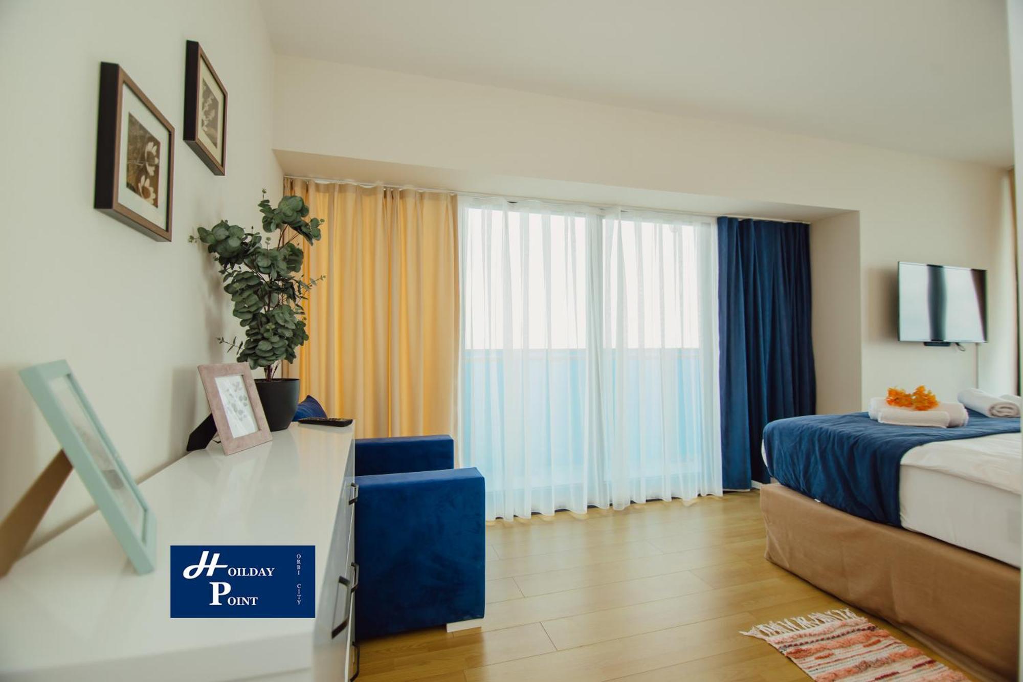 Holiday Point Orbi City Батуми Екстериор снимка